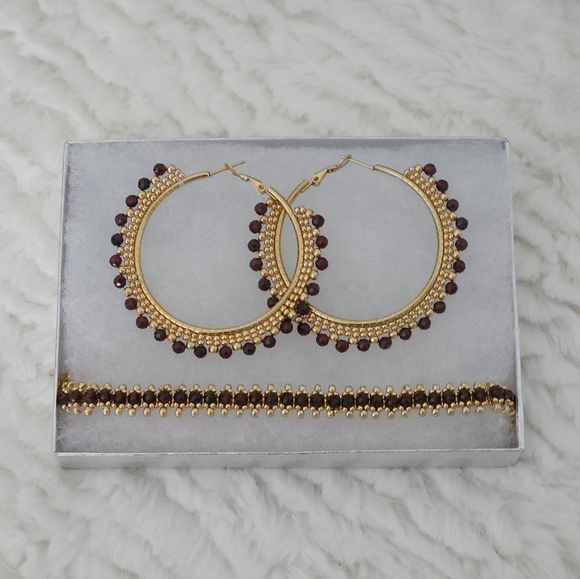 Elegant Garnet and Gold Beaded Jewelry Set-Handmade - Picture 3 of 4
